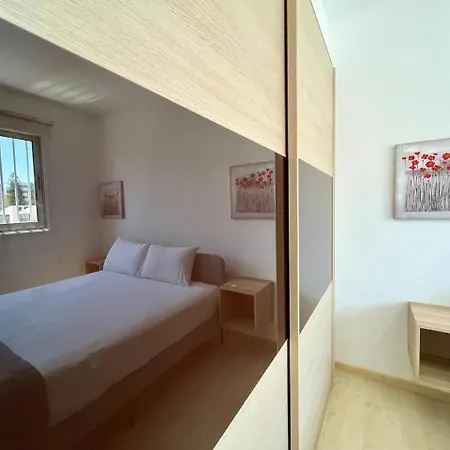 Cozy Agamemnonos - Platform 357 Apartment Nicosia